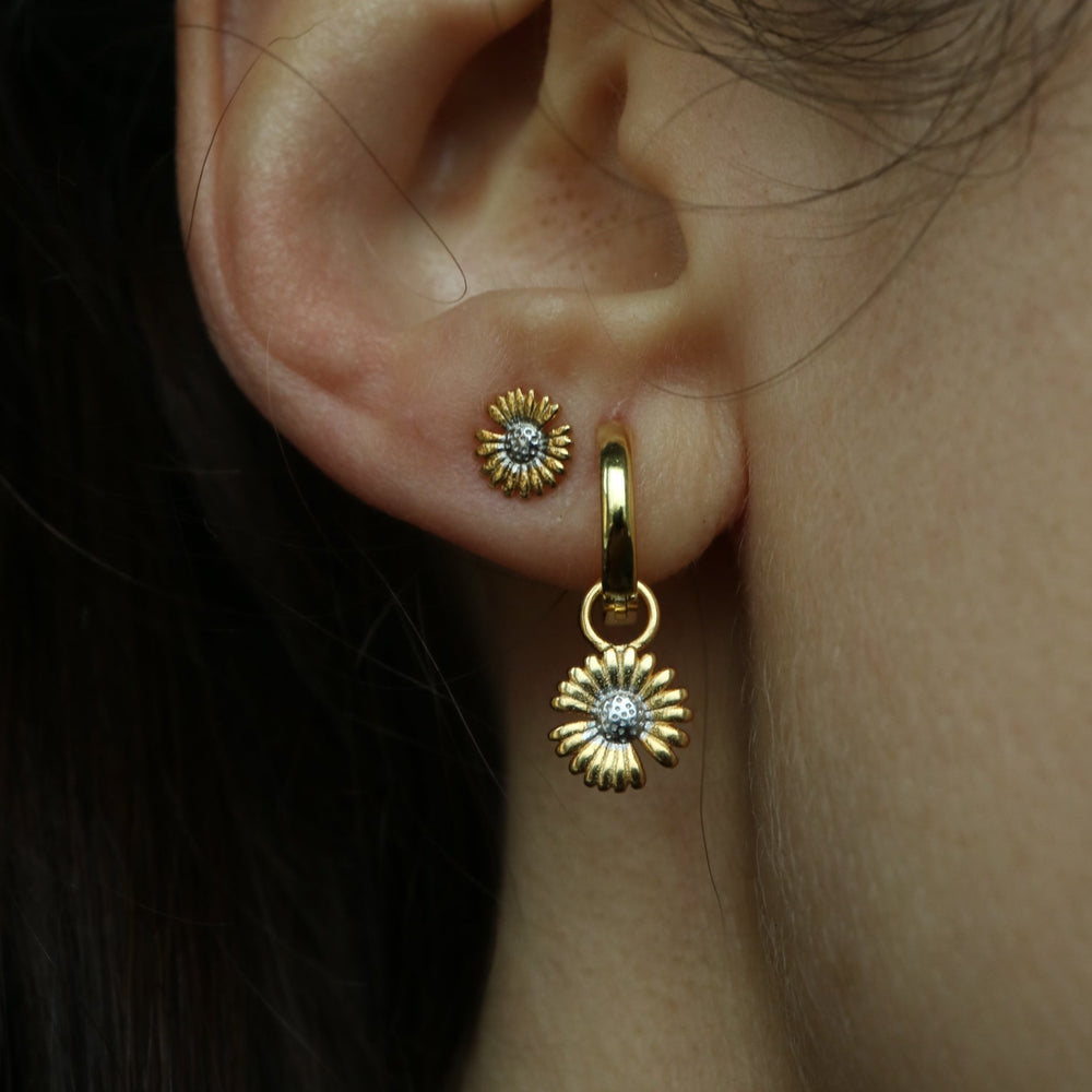 Flower daisy chrysanthemum sunflower charm dangle drop sterling silver gold plated huggie hoop earrings