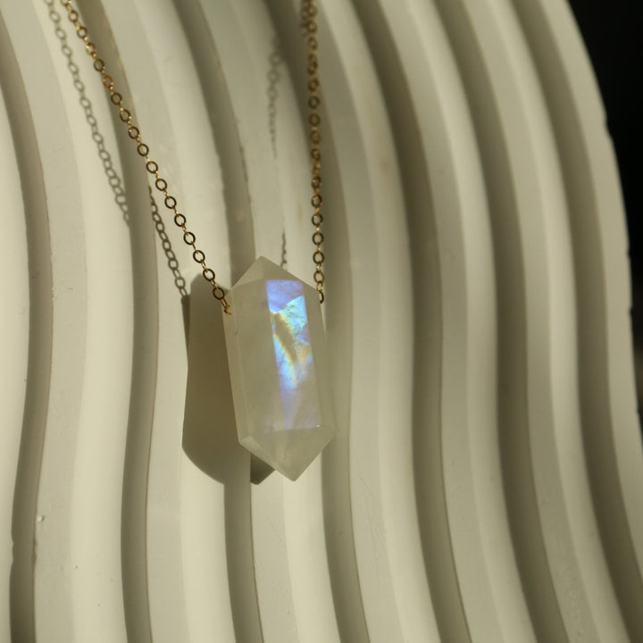 Double terminated want pointed shape natural rainbow moonstone floating 14 K gold filled chain pendant necklace healing crystal