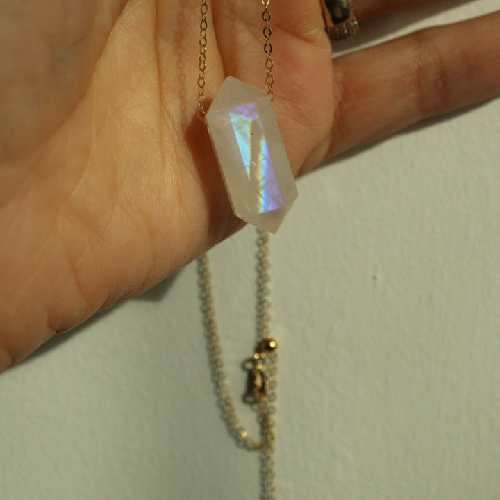 Double terminated want pointed shape natural rainbow moonstone floating 14 K gold filled chain pendant necklace healing crystal