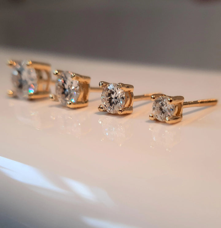 4 mm Moissanite Gold Stud Earrings