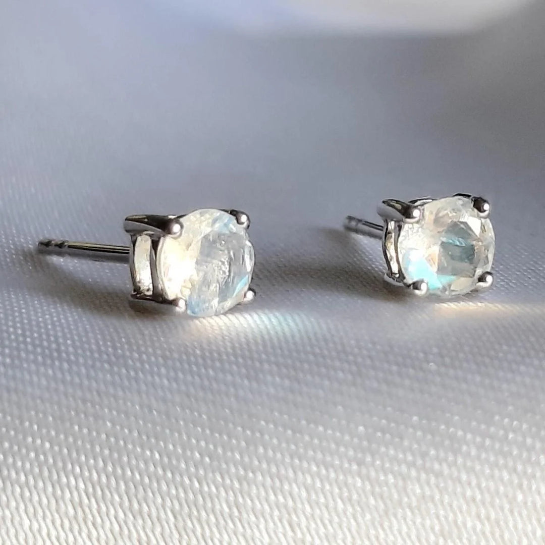 4 mm Moonstone Silver Stud Earrings